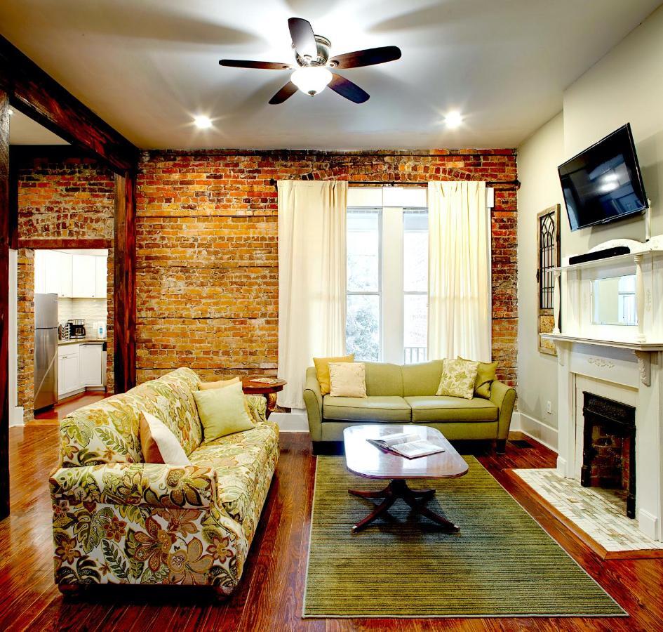 Newly Renovated Historic Savannah Townhome! Ngoại thất bức ảnh