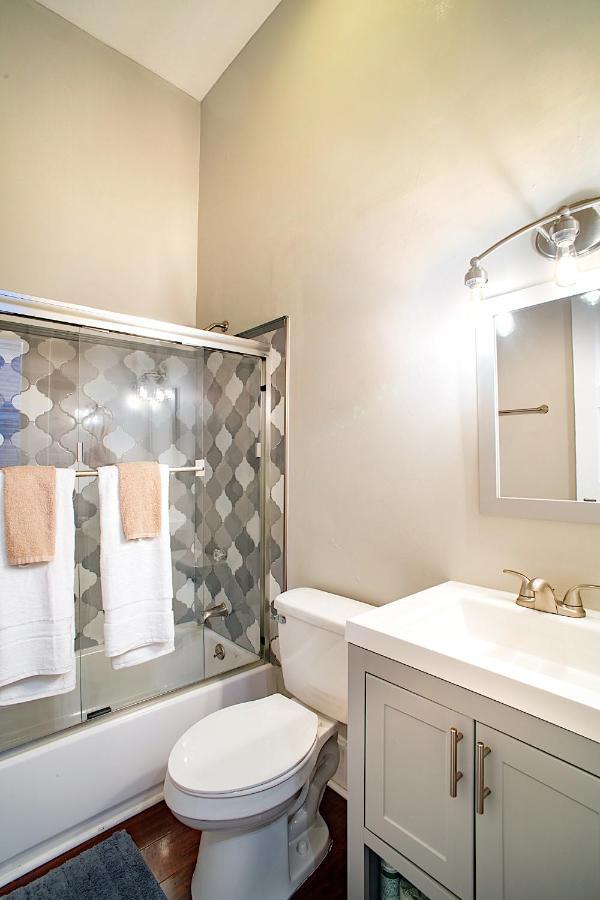 Newly Renovated Historic Savannah Townhome! Ngoại thất bức ảnh